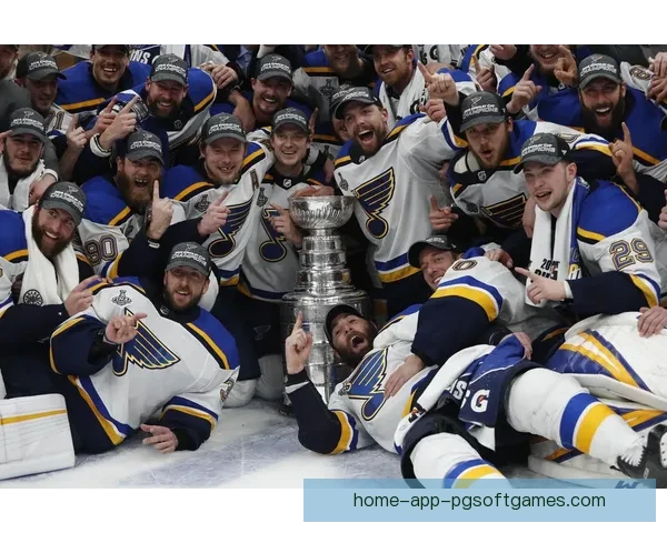 冰球排名榜单：谁将成为新的冠军呢