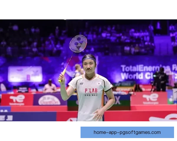 羽毛球赛事精彩纷呈，看谁夺得冠军！